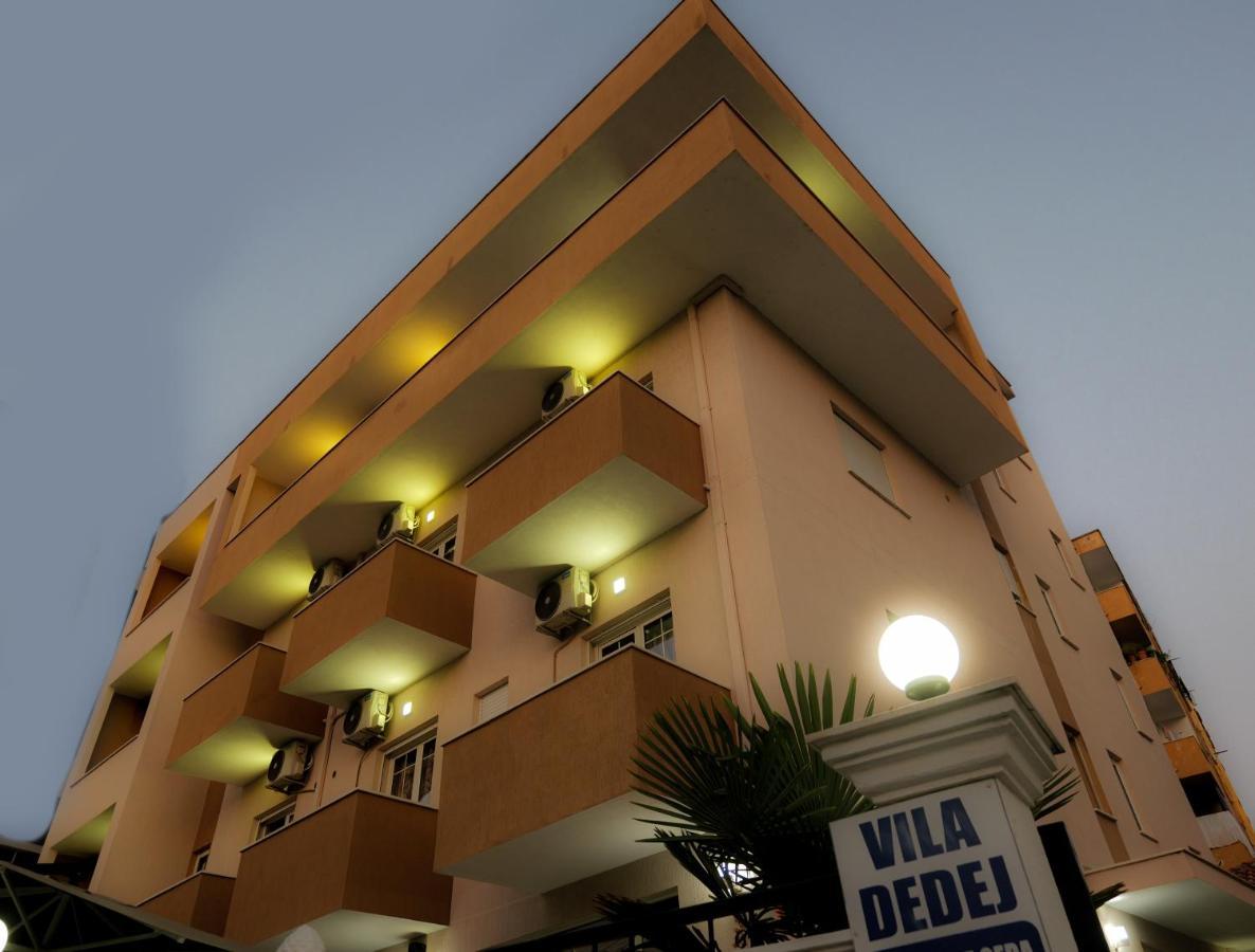 Hotel Dedej *