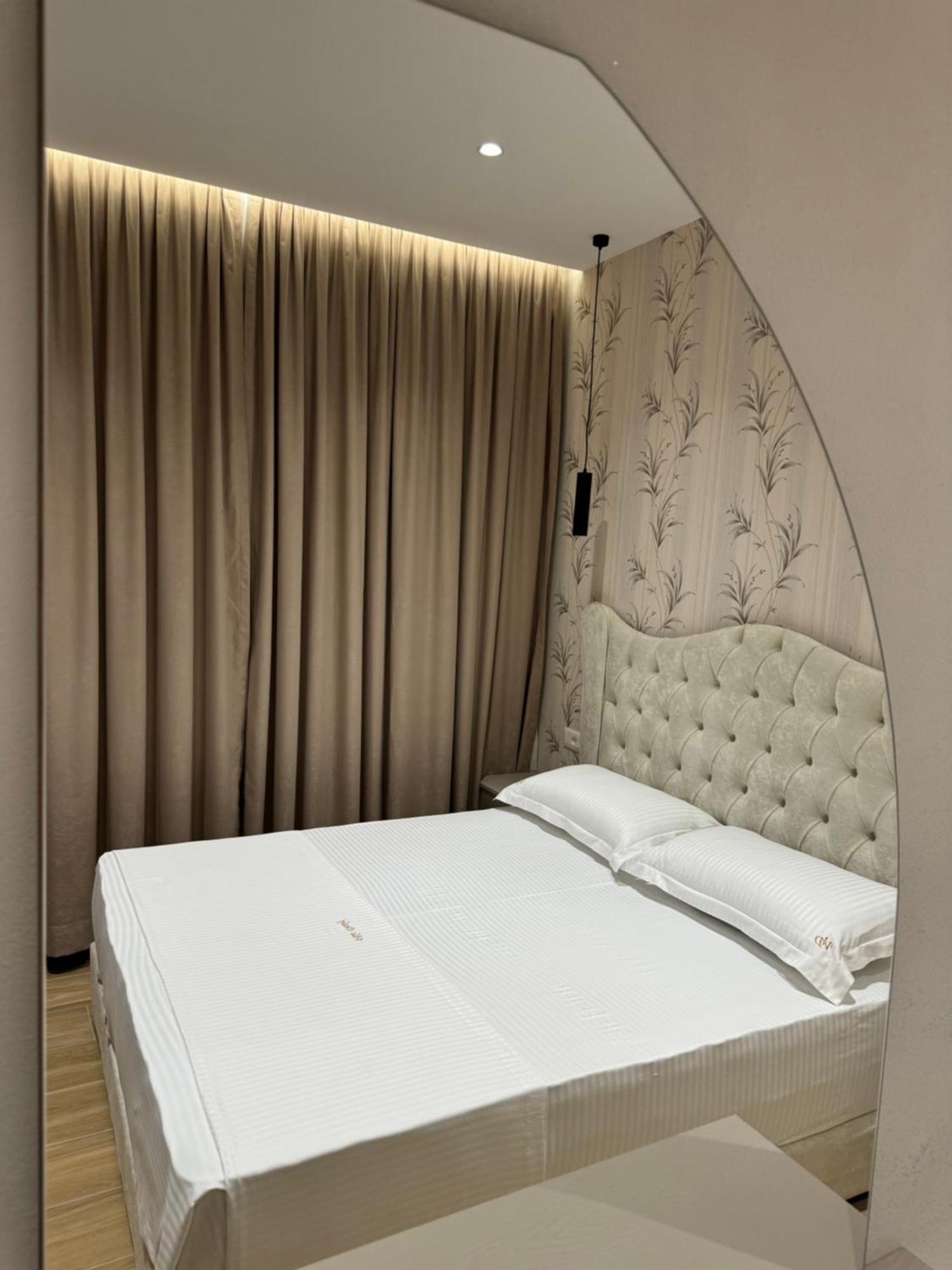 Dedej Hotel